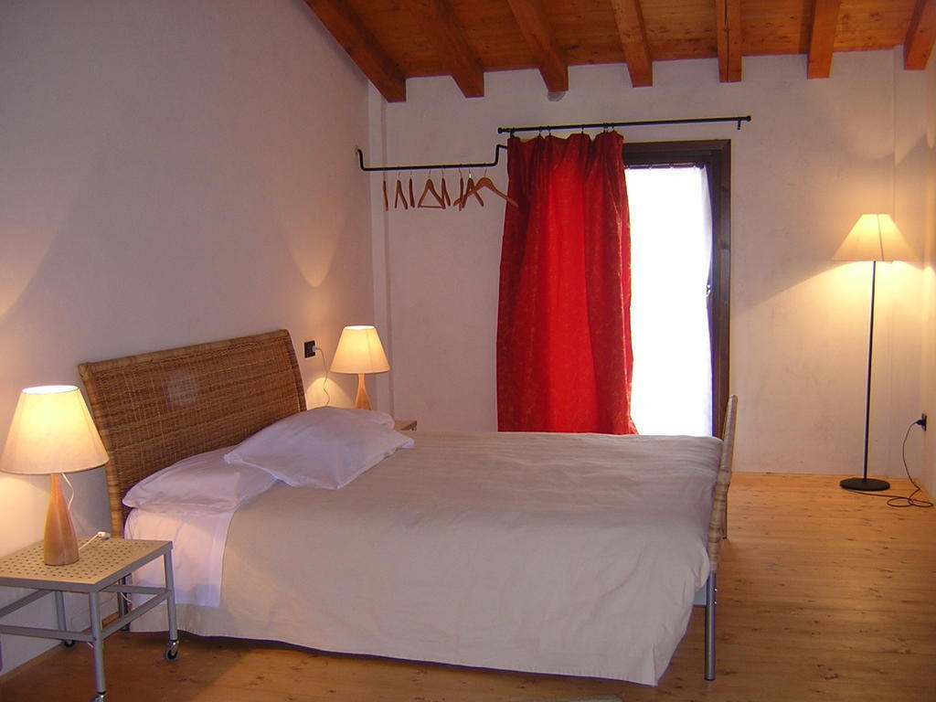 Agriturismo Trebisonda Country Resort Monzambano Cameră foto